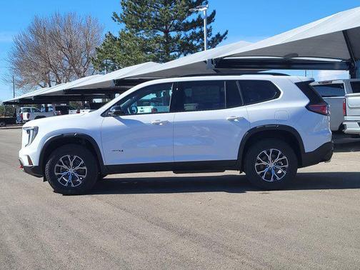 2026 GMC Acadia AT4 AWD