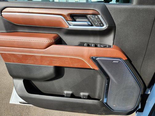 2025 GMC Sierra 3500 Denali