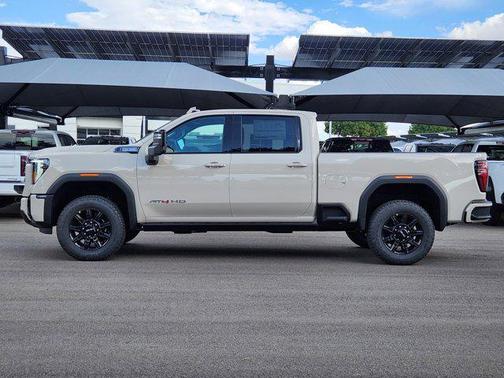2026 GMC Sierra 2500 AT4