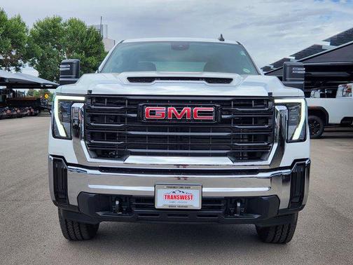 2026 GMC Sierra 2500 Base