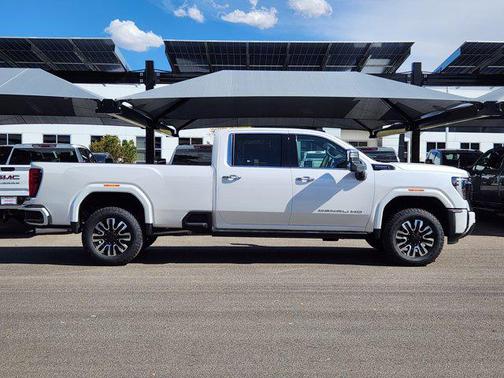 2025 GMC Sierra 3500 Denali