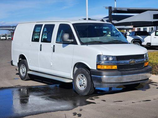 2024 Chevrolet Express 2500 RWD 2500 Regular Wheelbase WT