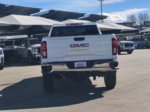 2026 GMC Sierra 2500 Pro