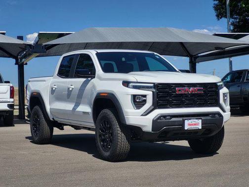 Summit White 2026 GMC Canyon Elevation