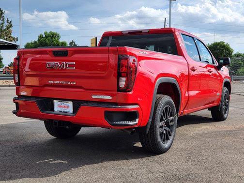 2025 GMC Sierra 1500 Elevation