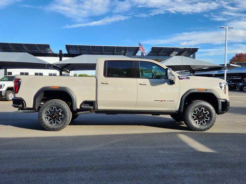 2026 GMC Sierra 2500 AT4