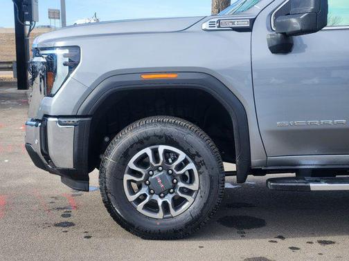 2026 GMC Sierra 2500 SLE