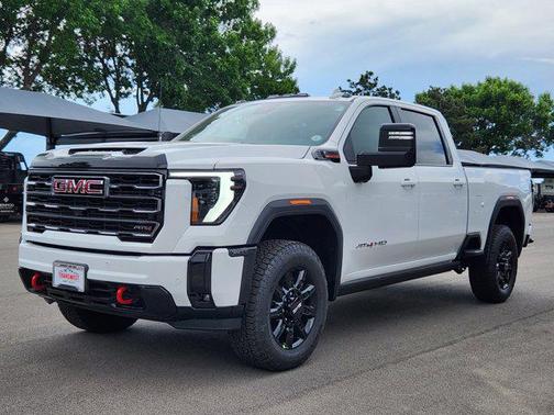 2025 GMC Sierra 2500 AT4