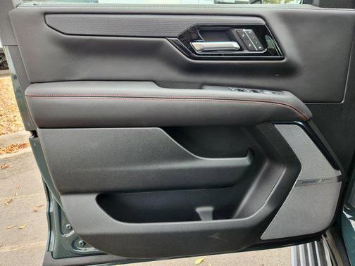 2026 GMC Yukon 4WD AT4 Ultimate