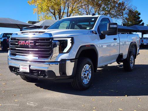 2026 GMC Sierra 2500 Base