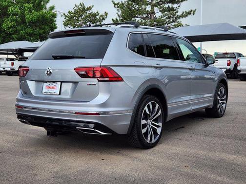 2020 Volkswagen Tiguan 2.0T SEL R-Line 4MOTION