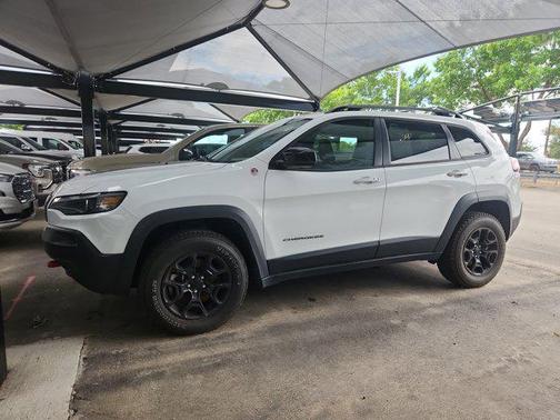 2022 Jeep Cherokee Trailhawk