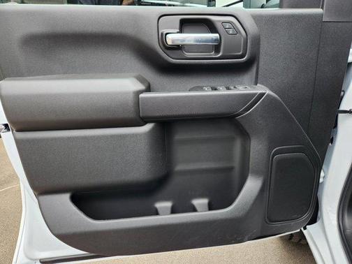 2025 GMC Sierra 2500 Base
