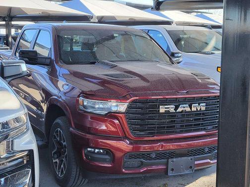 Delmonico Red Pearlcoat 2025 RAM 1500 Laramie