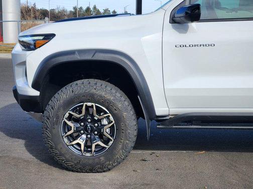 2025 Chevrolet Colorado ZR2