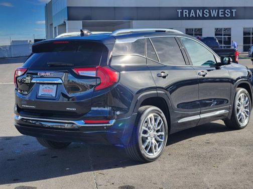 2023 GMC Terrain Denali