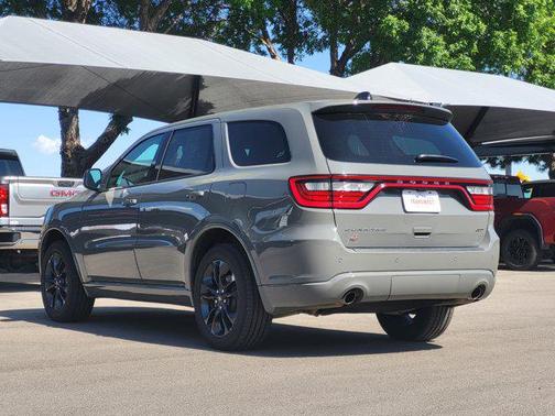 Destroyer Gray Clearcoat 2026 Dodge Durango GT