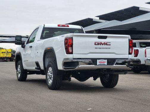 Summit White 2026 GMC Sierra 2500 Pro