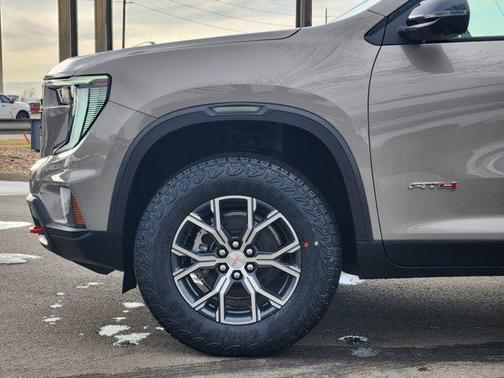 2026 GMC Acadia AT4 AWD