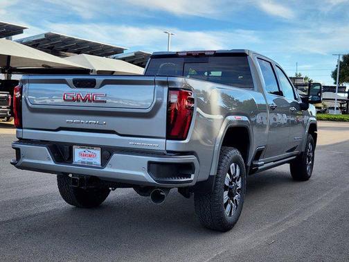 2026 GMC Sierra 2500 Denali