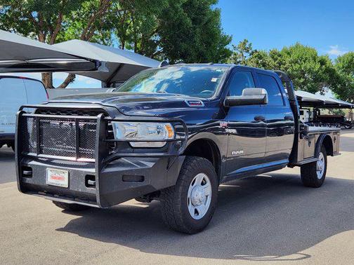 2020 RAM 3500 Tradesman Crew Cab 4x4 8' Box