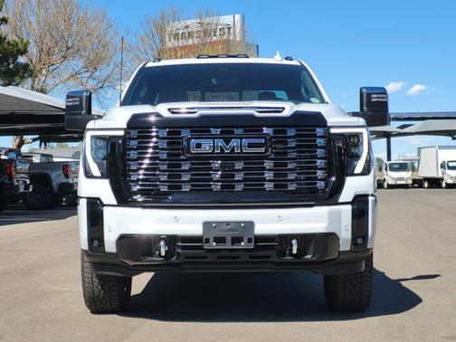 Glacier White Tricoat 2026 GMC Sierra 2500 Denali Ultimate