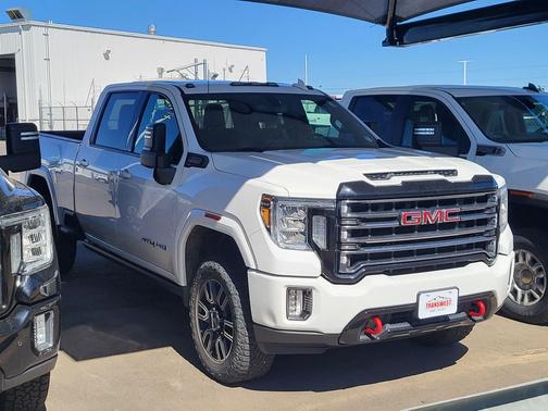 Summit White 2023 GMC Sierra 2500 AT4