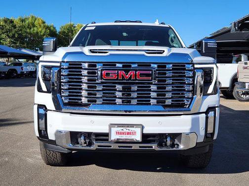 2026 GMC Sierra 2500 Denali