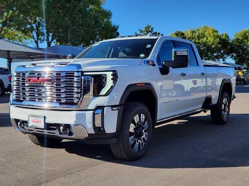 2026 GMC Sierra 2500 Denali