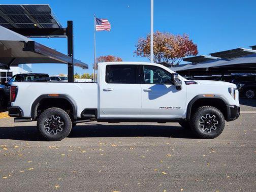 2026 GMC Sierra 2500 AT4