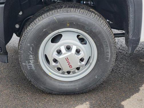 2026 GMC Sierra 3500 Base