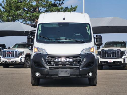 Bright White Clearcoat 2026 RAM ProMaster 2500 Tradesman