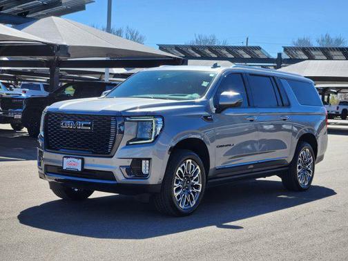 Sterling Metallic 2023 GMC Yukon XL Denali Ultimate