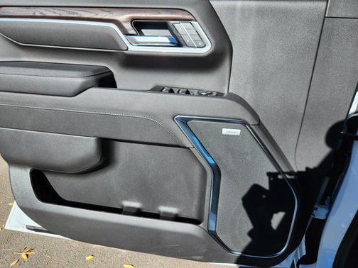 2026 GMC Sierra 2500 SLT