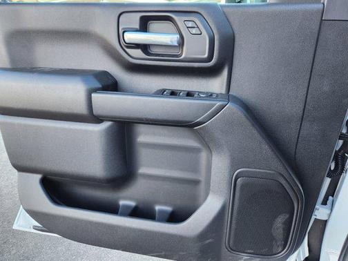 2025 GMC Sierra 2500 Base
