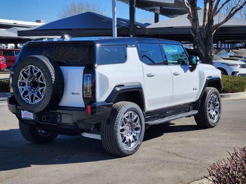 2024 GMC HUMMER EV SUV 3X