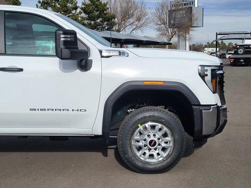 2026 GMC Sierra 2500 Pro