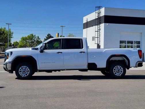 Summit White 2026 GMC Sierra 2500 Pro