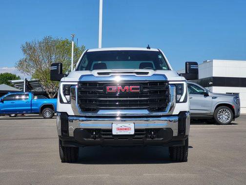 Summit White 2026 GMC Sierra 2500 Pro