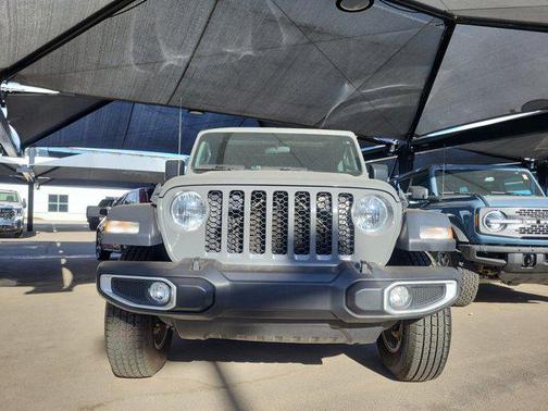 2023 Jeep Gladiator Sport S