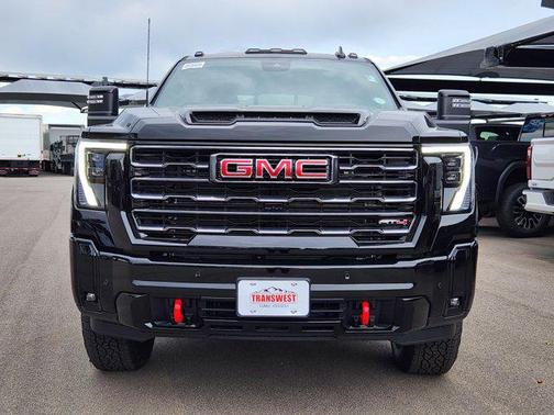2025 GMC Sierra 2500 AT4