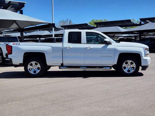 2017 Chevrolet Silverado 1500 2LT