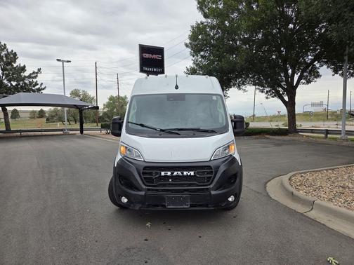 Bright White Clearcoat 2025 RAM ProMaster 2500 Tradesman