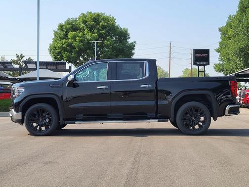Onyx Black 2026 GMC Sierra 1500 SLT