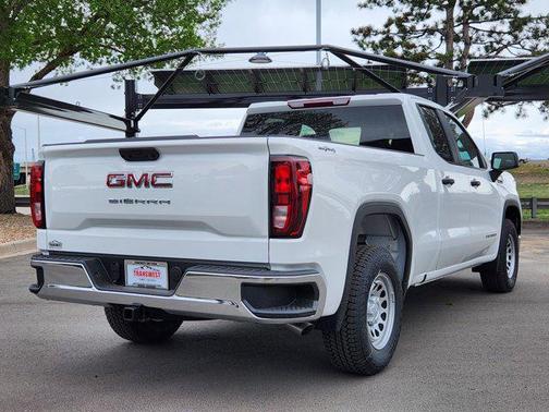 2025 GMC Sierra 1500 Pro