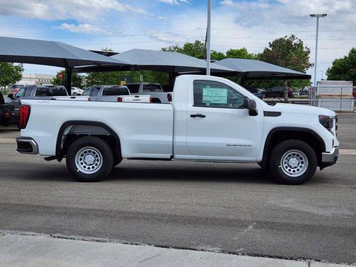 2025 GMC Sierra 1500 Pro