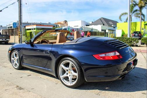 2006 Porsche 911 Carrera 4