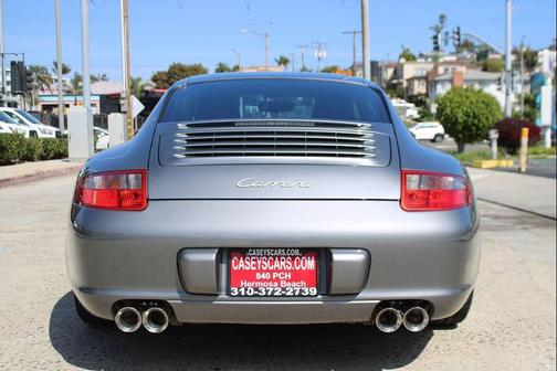 2005 Porsche 911 Carrera