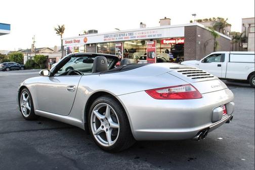 2005 Porsche 911 911 Carrera Cabriolet
