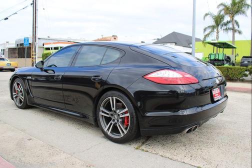 2012 Porsche Panamera Turbo